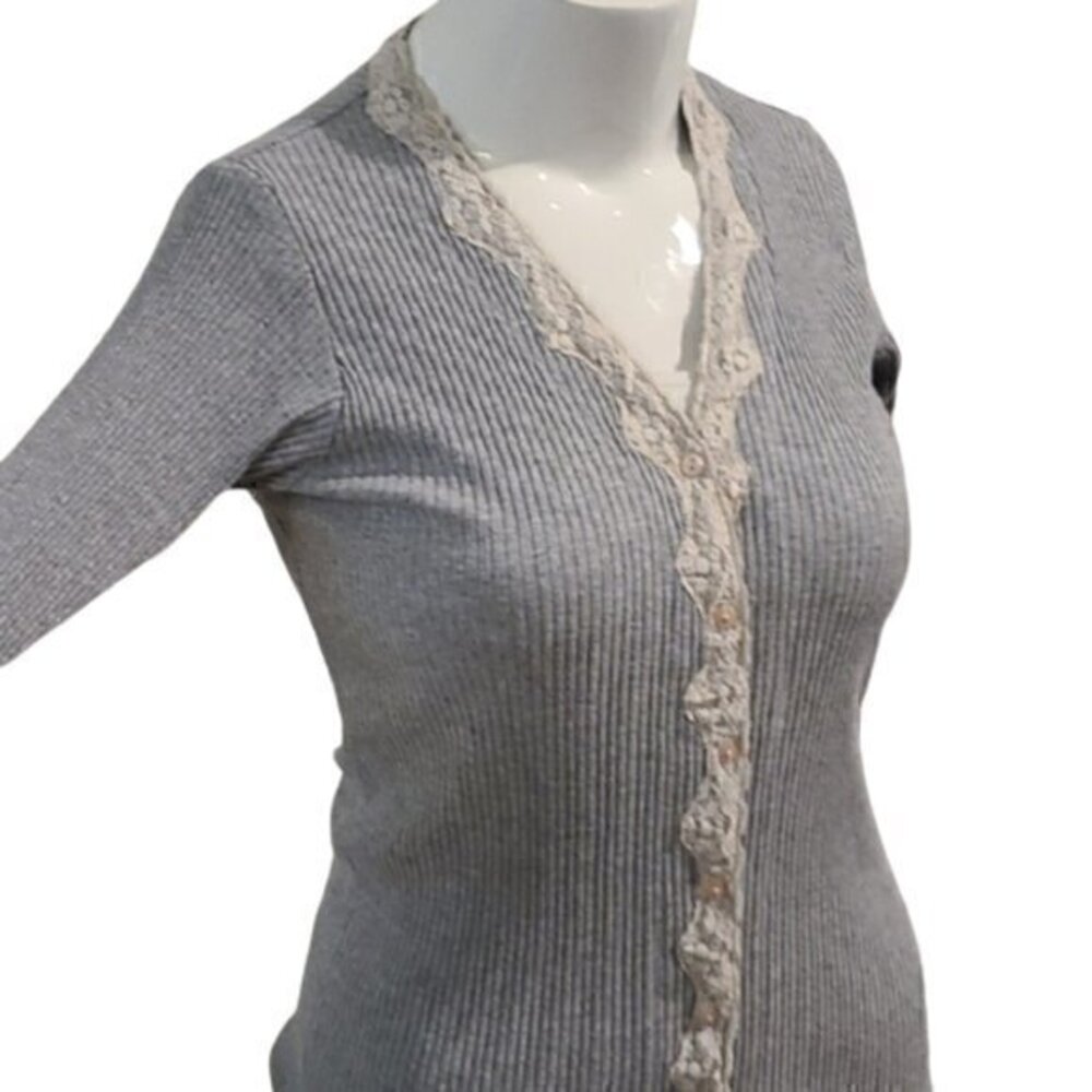 [Victoria Secret] Lace V-neck Long Sleeve - Sz XS